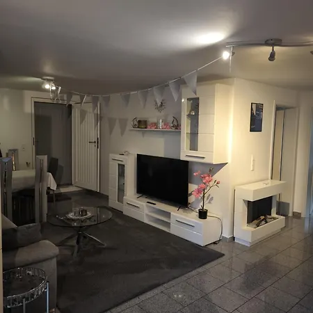 Messeapartment 10 Personen Apartamento *