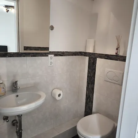 Messeapartment 10 Personen Daire *